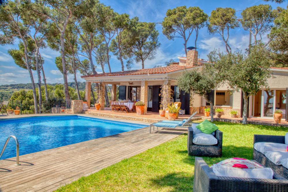 450 T-101 Villa Simone Detached house / Villa Tamariu 450 T-101 Villa Simone Detached house / Villa Tamariu