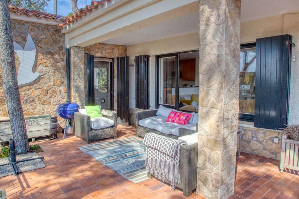 450 T-101 Villa Simone Detached house / Villa Tamariu 450 T-101 Villa Simone Detached house / Villa Tamariu