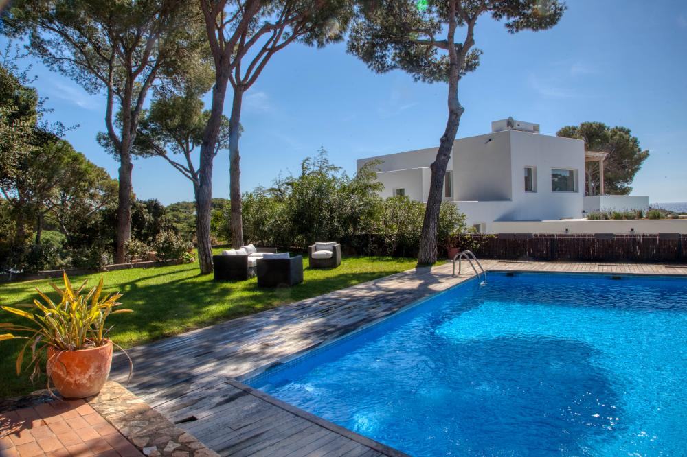 450 T-101 Villa Simone Detached house / Villa Tamariu 450 T-101 Villa Simone Detached house / Villa Tamariu