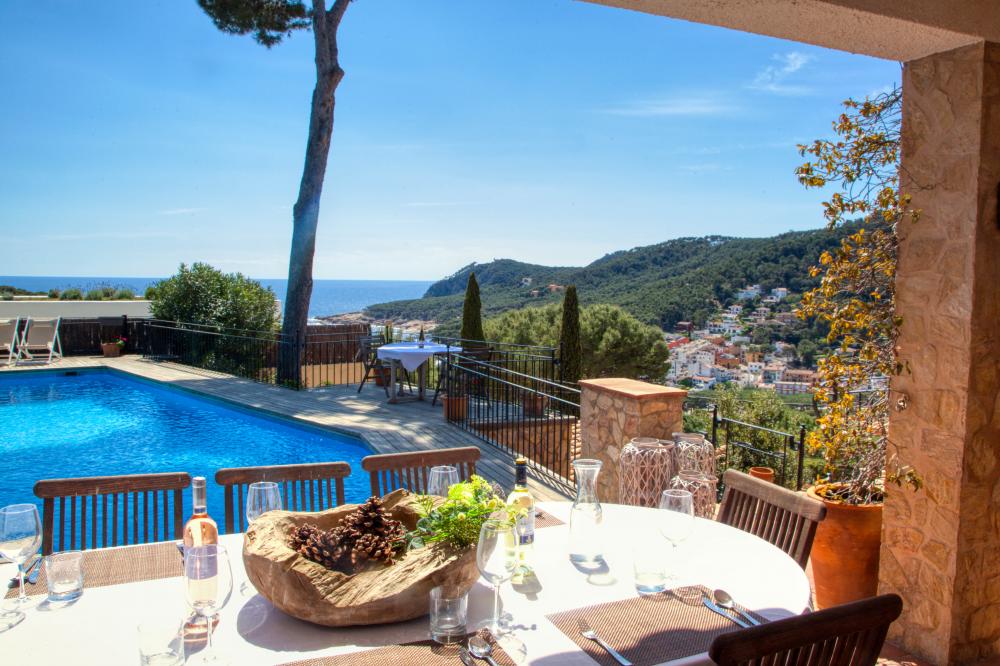 450 T-101 Villa Simone Detached house / Villa Tamariu 450 T-101 Villa Simone Detached house / Villa Tamariu