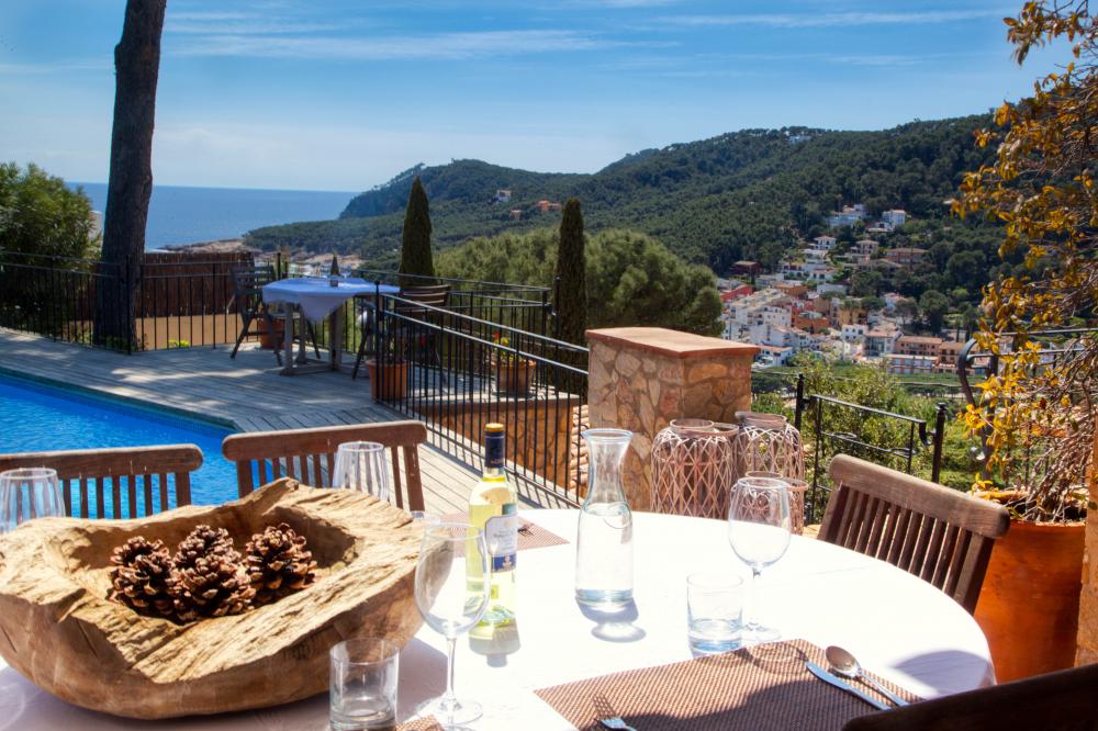 450 T-101 Villa Simone Detached house / Villa Tamariu 450 T-101 Villa Simone Detached house / Villa Tamariu