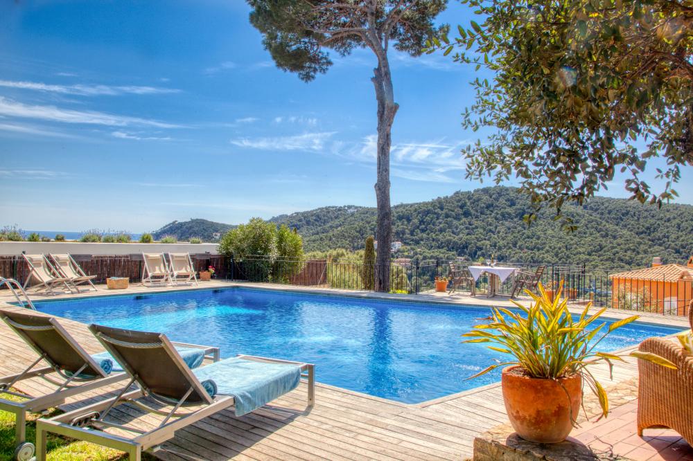 450 T-101 Villa Simone Detached house / Villa Tamariu 450 T-101 Villa Simone Detached house / Villa Tamariu