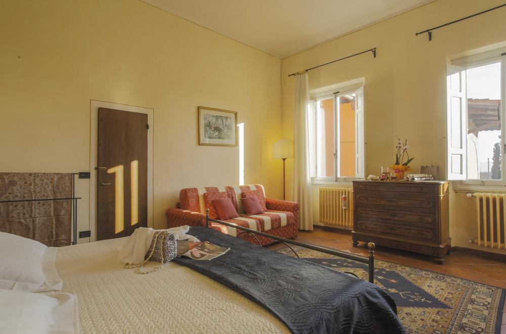 11 Villa Dei Fiori Detached house / Villa Florence 11 Villa Dei Fiori Detached house / Villa Florence