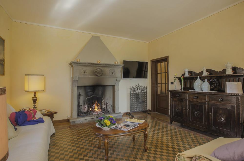 11 Villa Dei Fiori Detached house / Villa Florence 11 Villa Dei Fiori Detached house / Villa Florence
