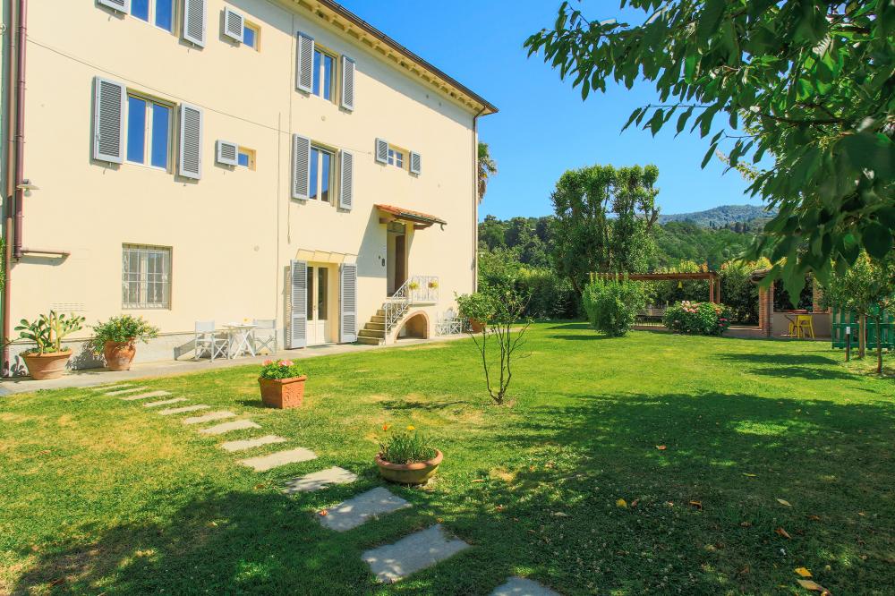 TH002 Villa Aladino Detached house / Villa Lucca TH002 Villa Aladino Detached house / Villa Lucca