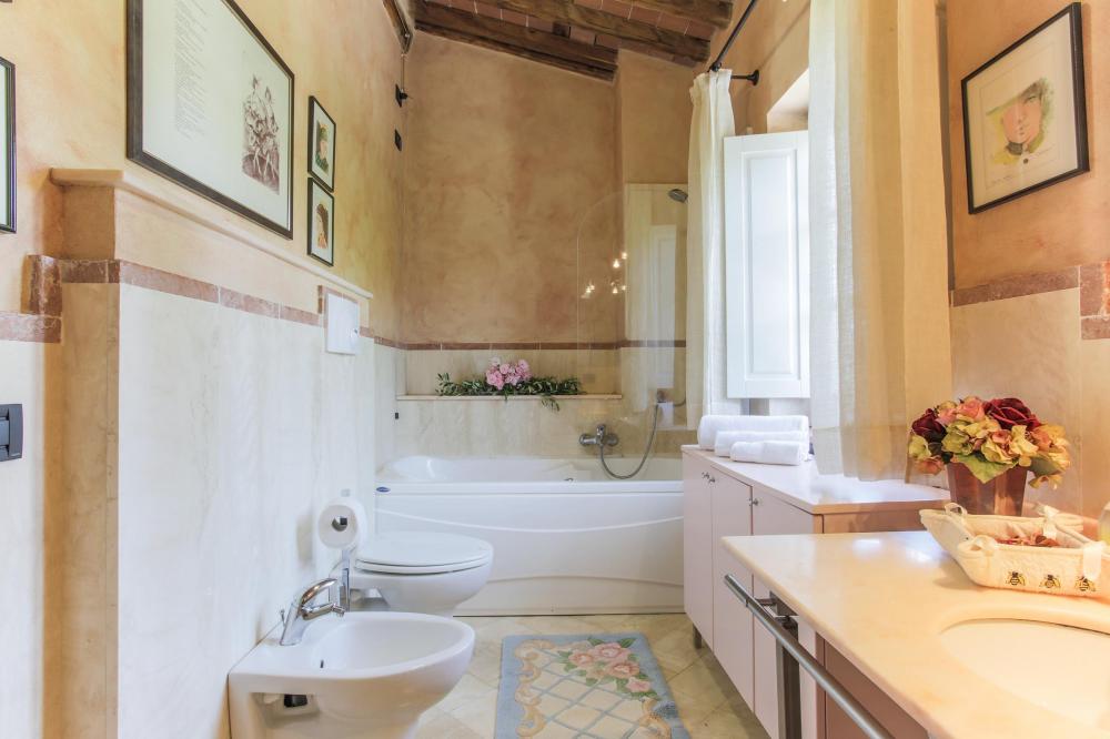 TH006 Meriggio Barn Detached house / Villa  Lucca