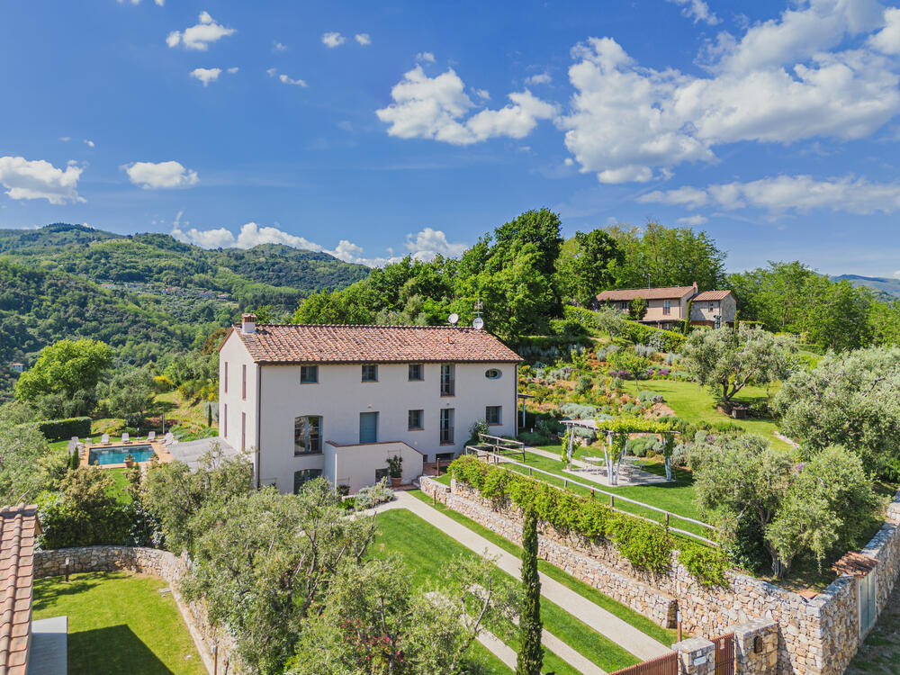 TH007 Villa Calliope Detached house / Villa Toscane Lucca