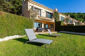 LL013 Ses Brises 01 Casa adosada Costa Brava Llafranc