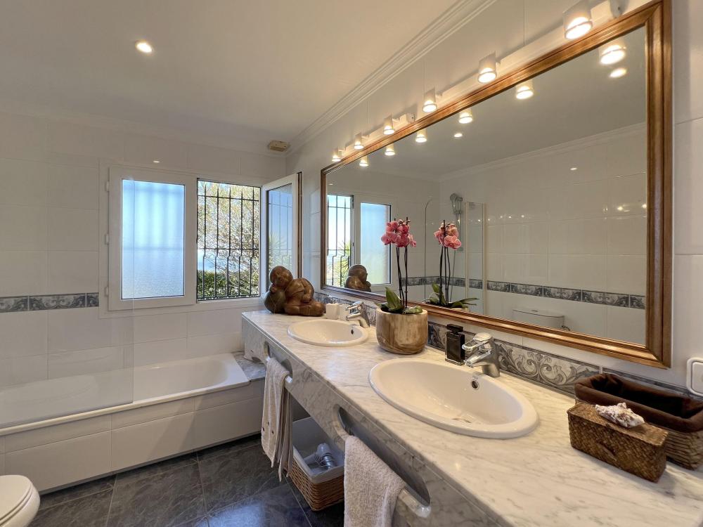 DB-346 Casa Philippe Detached house / Villa Begur DB-346 Casa Philippe Detached house / Villa Begur