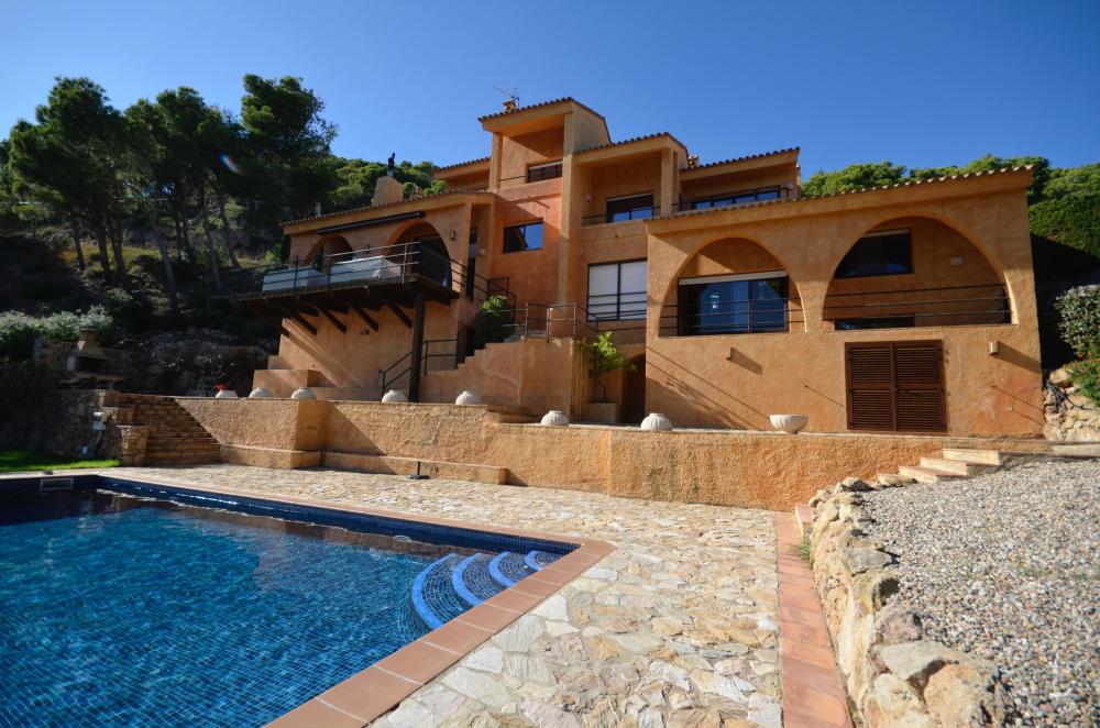 DB-256 Casa Garbí Detached house / Villa Sa Tuna Begur DB-256 Casa Garbí Detached house / Villa Sa Tuna Begur