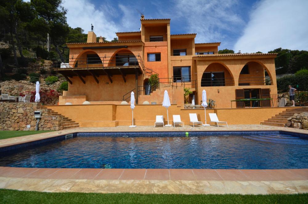 DB-256 Casa Garbí Detached house / Villa Sa Tuna Begur DB-256 Casa Garbí Detached house / Villa Sa Tuna Begur