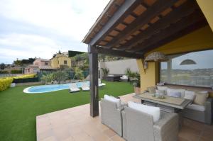 DB-159 Casa d'en Pinc Detached house / Villa Centre Begur