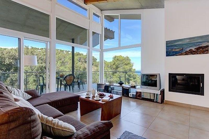 DB-075 Villa Iolanda de Cruilles Detached house / Villa Begur DB-075 Villa Iolanda de Cruilles Detached house / Villa Begur