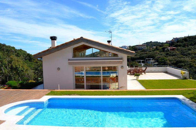 DB-075 Villa Iolanda de Cruilles Detached house / Villa Begur DB-075 Villa Iolanda de Cruilles Detached house / Villa Begur