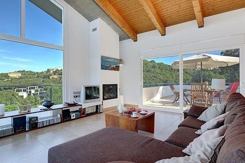 DB-075 Villa Iolanda de Cruilles Detached house / Villa Begur DB-075 Villa Iolanda de Cruilles Detached house / Villa Begur