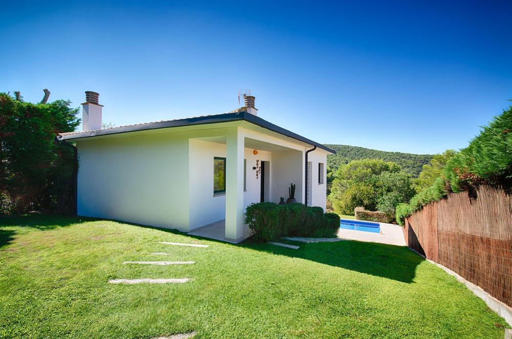 T-110 Villa Bianca Detached house / Villa Costa Brava Tamariu T-110 Villa Bianca Detached house / Villa Costa Brava Tamariu