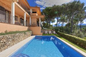 CMT-655 Villa Roure Detached house / Villa Costa Brava Tamariu