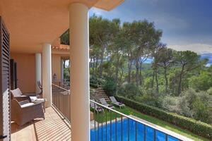 CMT-655 Villa Roure Detached house / Villa Costa Brava Tamariu