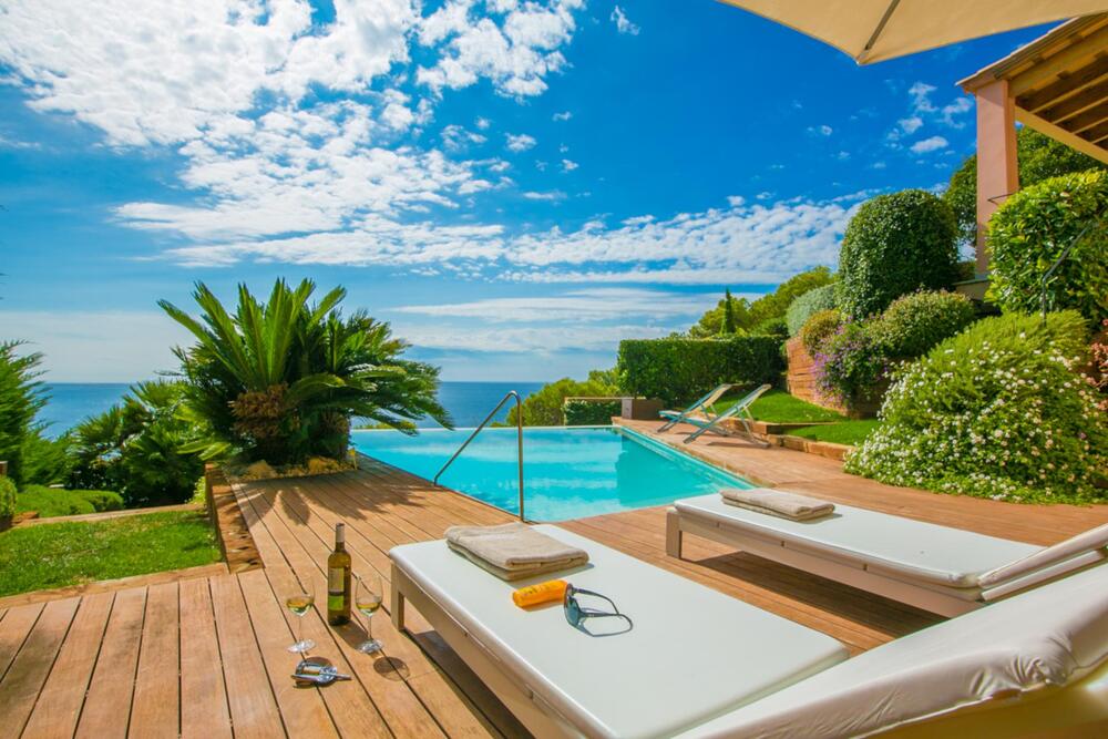 8115 Villa Pinell Casa aislada / Villa Costa Brava Llafranc 8115 Villa Pinell Casa aislada / Villa Costa Brava Llafranc