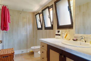 CMT-718 Villa Asia Detached house / Villa Costa Brava Tamariu