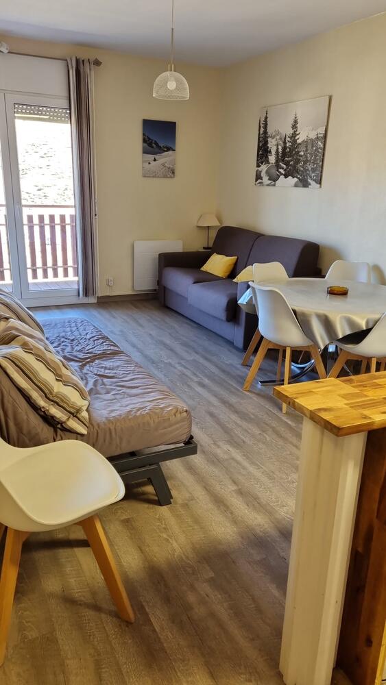 030038 38 CHAMOIS-Apt-1 hab -balco -10 m piste-Pas de la Casa-007717 Apartment  PAS DE LA CASA