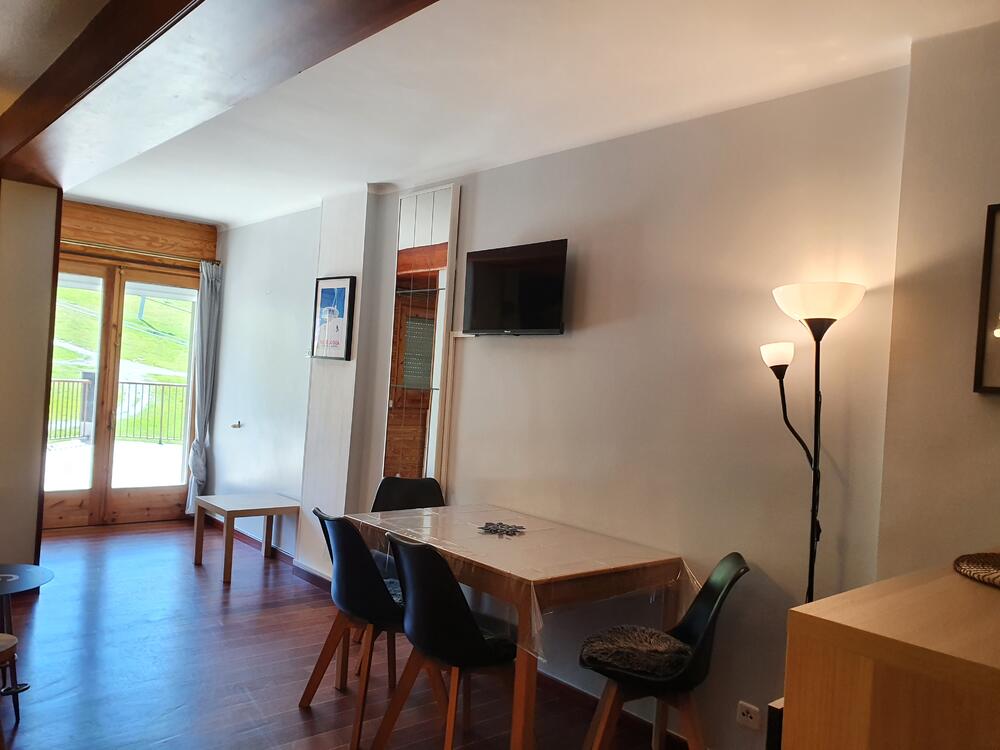 110043  TRES ESTRELLES 43 -estudi 4 pers-terrassa-piste Pas de la Casa -005990 Estudi  PAS DE LA CASA
