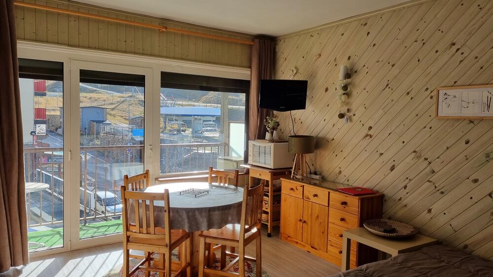 11A032 32 TRES ESTRELLES A - ESTUDI - VISTA PISTES - BALCO - PAS DE LA CASA - Estudio  PAS DE LA CASA