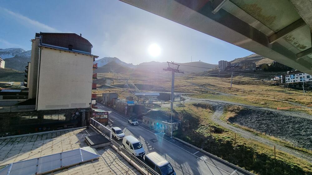 11A032 32 TRES ESTRELLES A - ESTUDI - VISTA PISTES - BALCO - PAS DE LA CASA - Estudio  PAS DE LA CASA