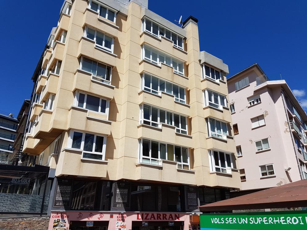 0200E3 PESSONS ENTRESOL 3 Apartamento  PAS DE LA CASA