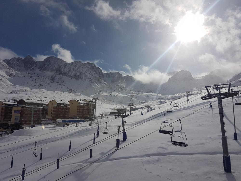100014 14 GRANDALLA - ESTUDI - PIE PISTES - PAS DE LA CASA Estudi  Pas de la Casa