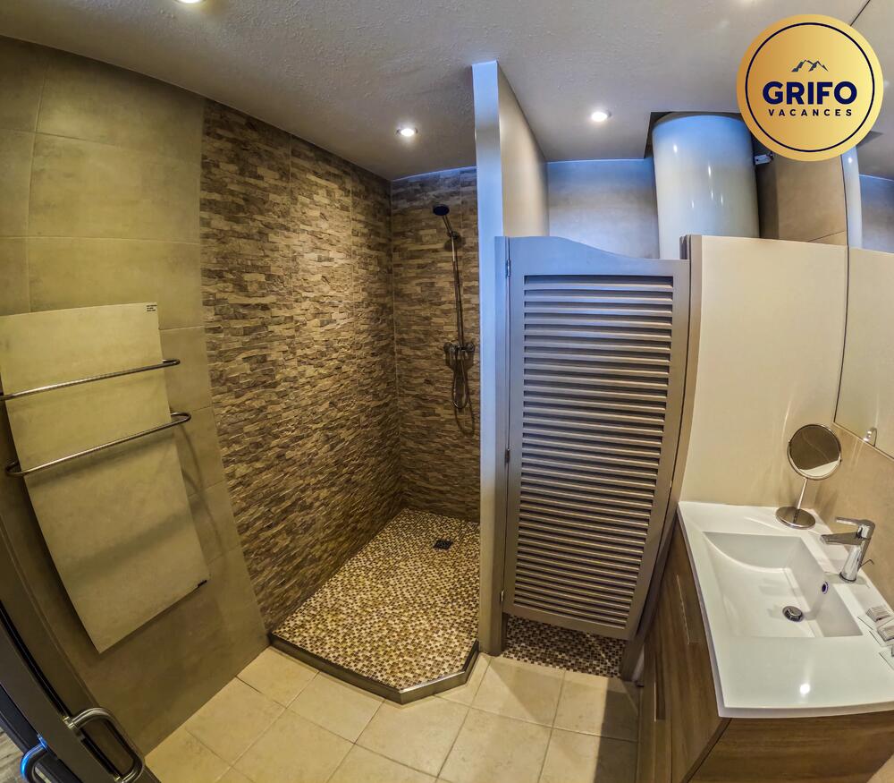 300123 XALET ROSA DE NEU 123 Casa / Chalet  Pas de la Casa