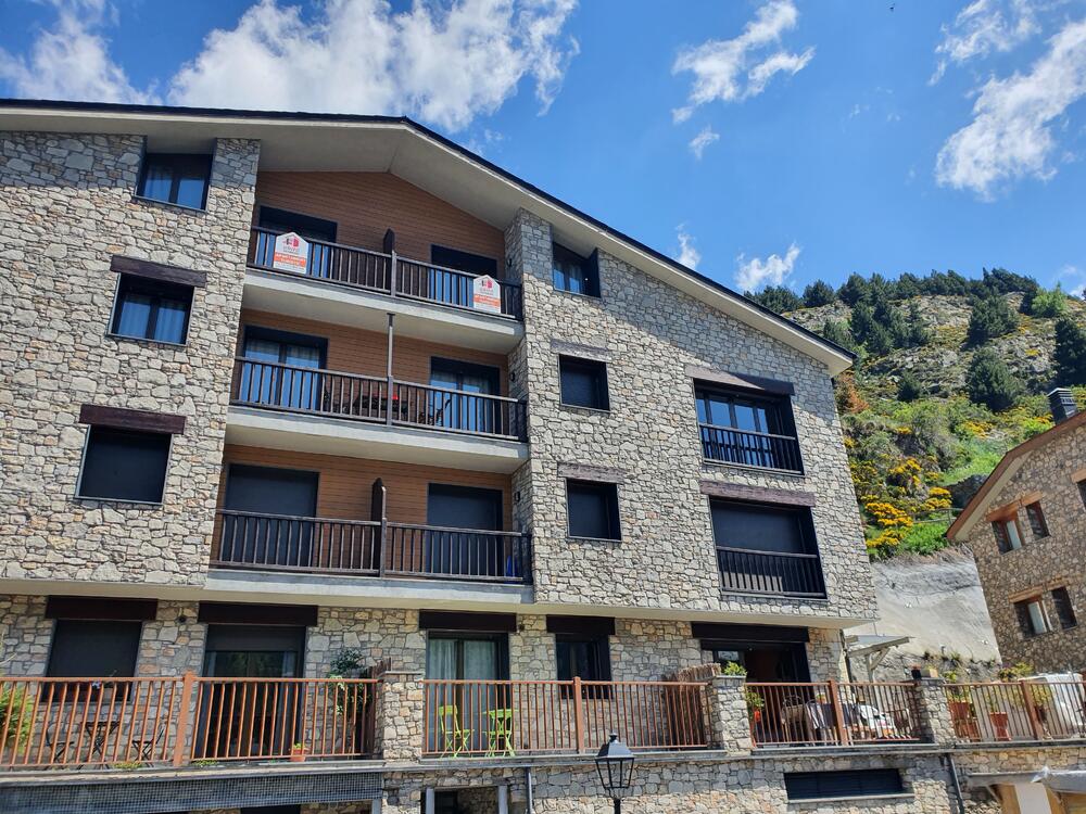 2321 APARTAMENT - 2HAB - 76 m² -PARKING SANT PERE TARTER Apartament El Tarter 2321 APARTAMENT - 2HAB - 76 m² -PARKING SANT PERE TARTER Apartament El Tarter