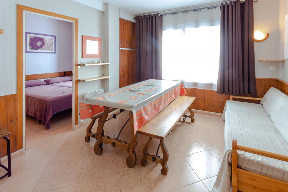 MERI02E 2E MERITXELL Apartamento 4 Pas de la Casa