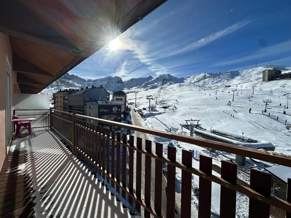 CHAM054 54 CHAMOIS Apartamento 5 pas de la casa