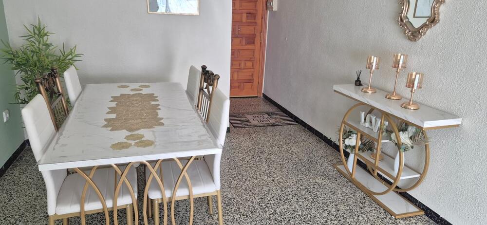 213 Semiramis III 4º- pta 30 Apartamento  Daimús