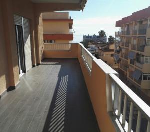 1534 Semiramis VI E-1 3 pta 9  Apartamento  Daimús