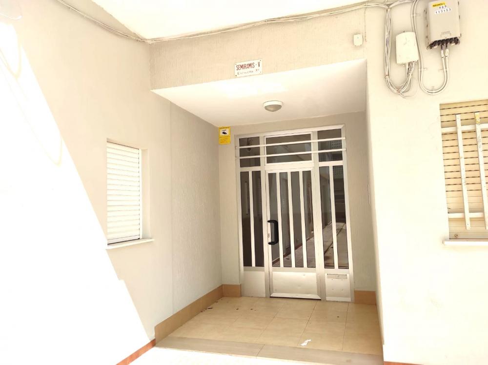 63 Semiramis V pta 42 Apartamento  Daimús
