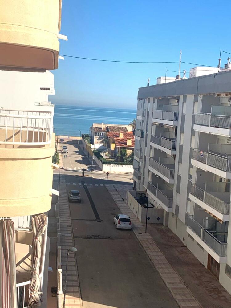 Bellamar III  Bellamar III 4-D pta 26 Apartamento  Daimús