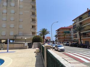 MONDUVER EB 4 8 Monduver E-B 4º puerta 8 Apartamento  Daimús