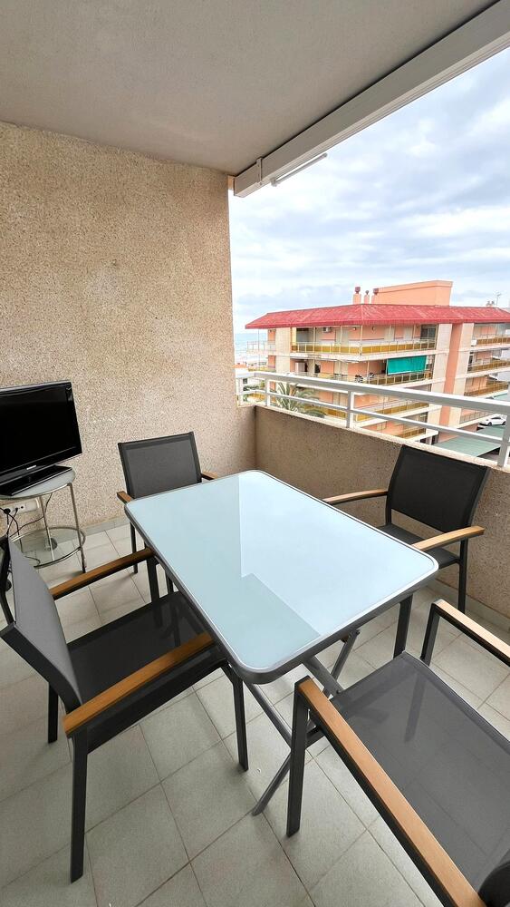 MONDUVER EB 4 8 Monduber E-B 4º puerta 8 Apartamento  Daimús