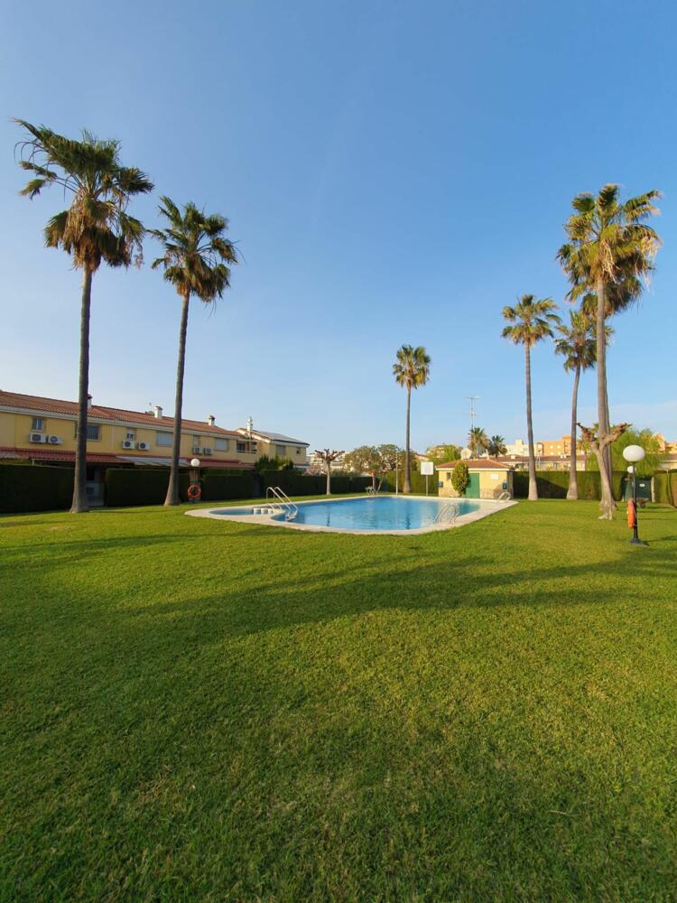Los Sauces 18  Los Sauces 18 Bungalow  Daimus playa