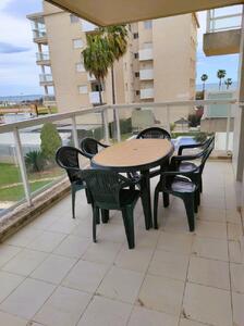 Marina Gaviota I 3-2-8 Marina Gaviota I 3-2 pta 8  Apartamento  Daimús