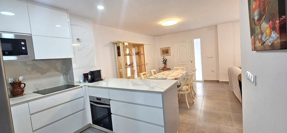 SEMIRAMIS ii BAJO SEMIRAMIS II BAJO 5c (ACC) Apartamento  Daimús