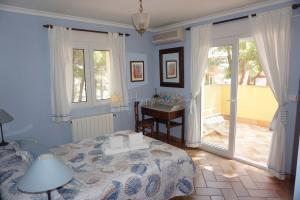 V011 Rinconcillo Detached house / Villa Las Rotas Dénia