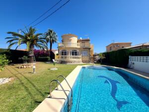 V031 Laura Casa / Chalet Partida Gironets Poblets (els)