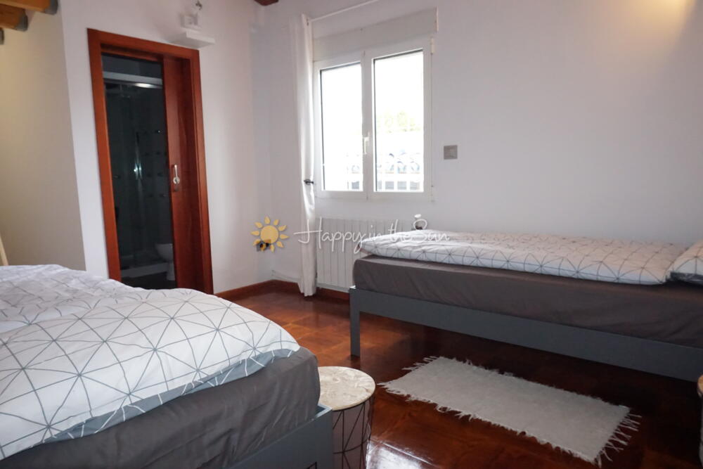 V045 Hana Casa / Chalet  Poblets (els)