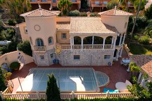 V058 Villa  Condesa  Einzelhaus / Villa la sella Pedreguer