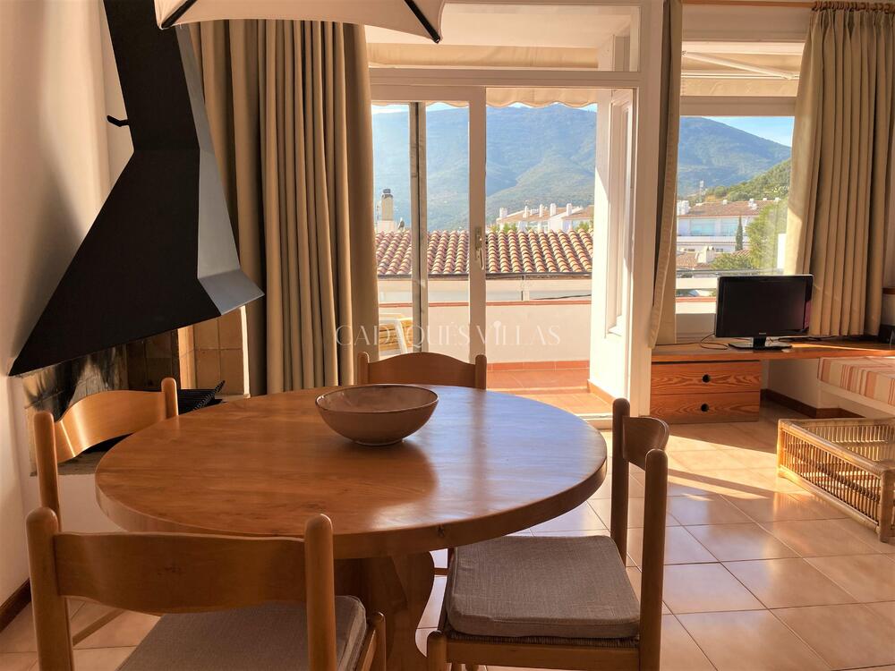 EP-17001 SAGUARDA Apartamento  Cadaqués