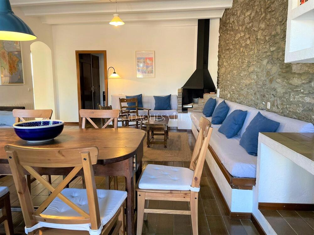 EP-17008 UNIÓ Apartamento  Cadaqués