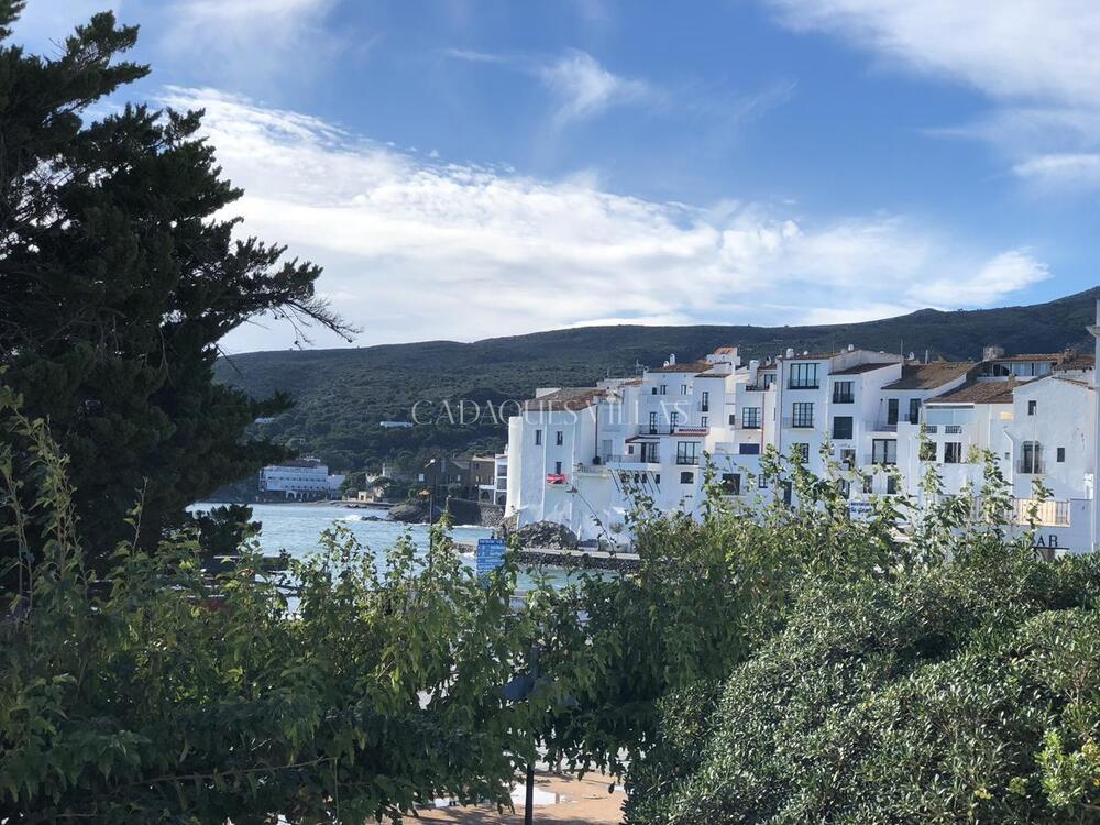 EP-17022 PASSEIG II Apartamento  CADAQUÉS